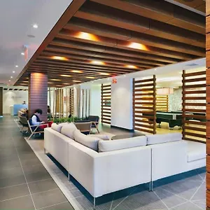 https://stunning-condo-wit-amazing-view-5mins-from-cntower.hotelstorontoontario.org
